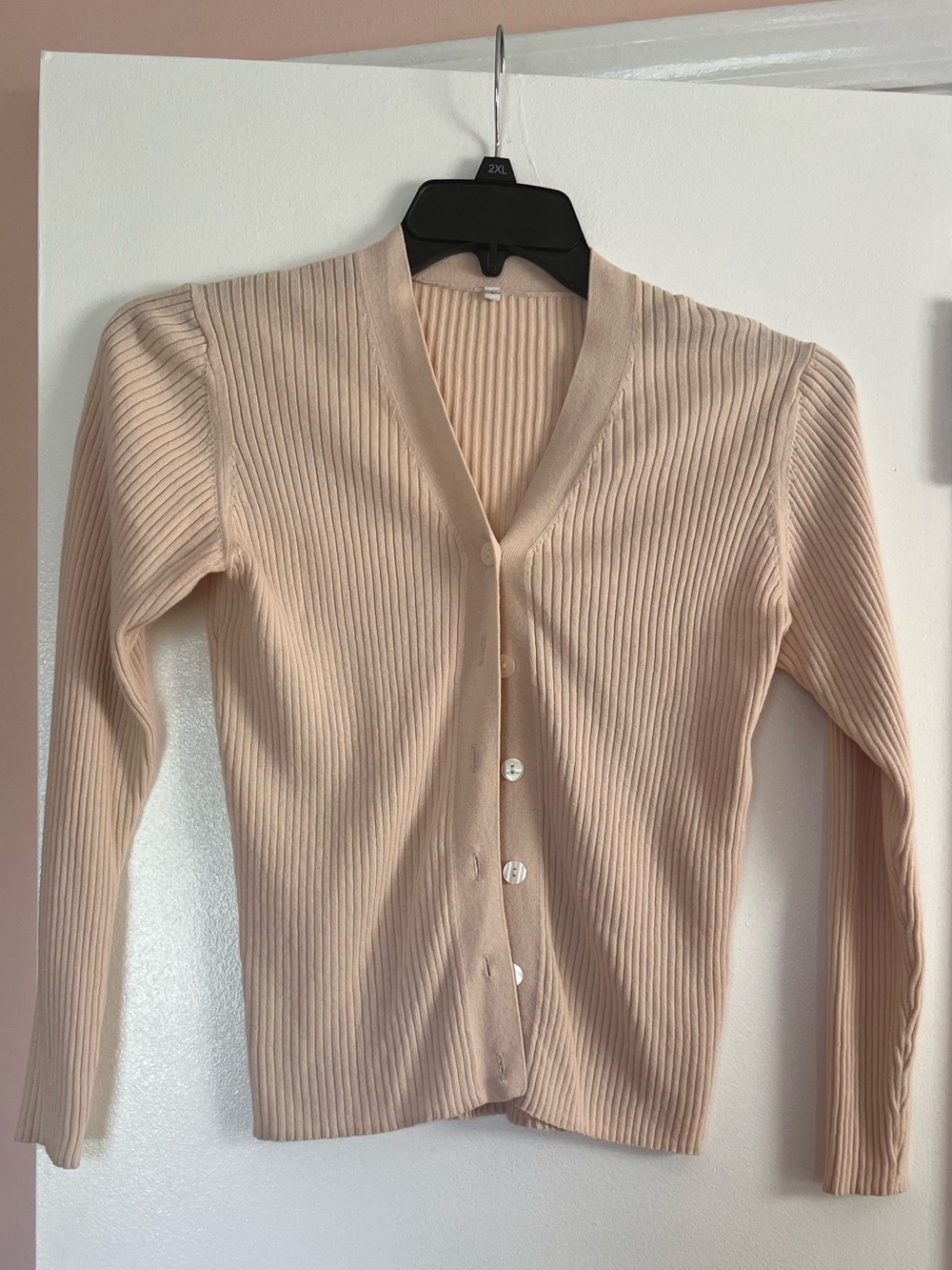 Ribbed V-Neck Button-Front Women's Sweater - Cream